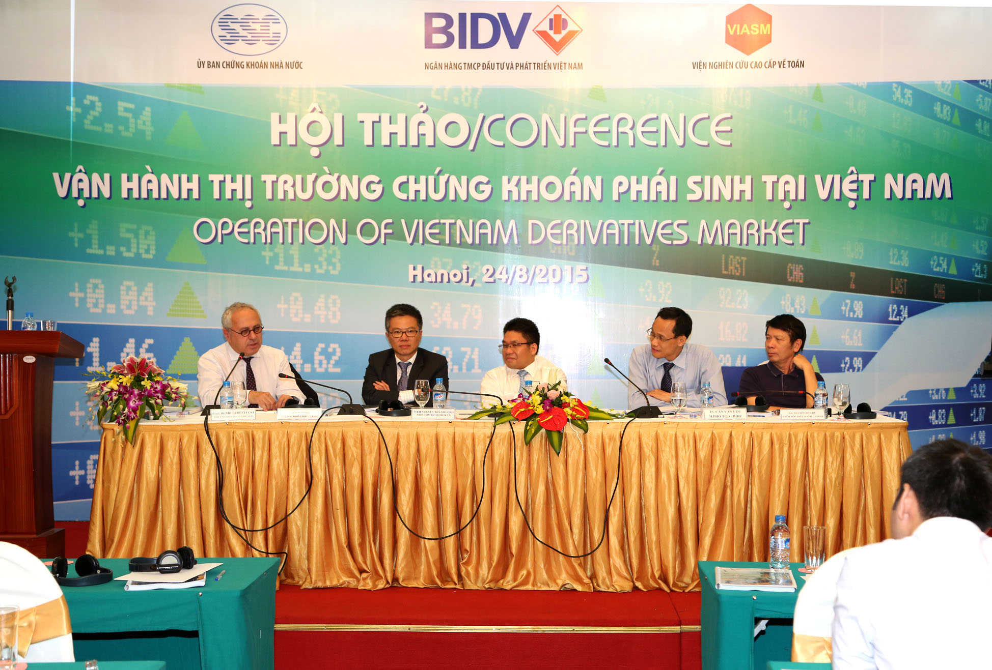 Hội thảo “Vận hành thị trường chứng khoán phái sinh Việt Nam”